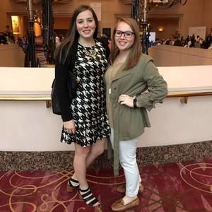 Meet your Posher, Danielle